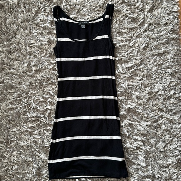 Le Chateau slip on tank dress - Picture 1 of 3